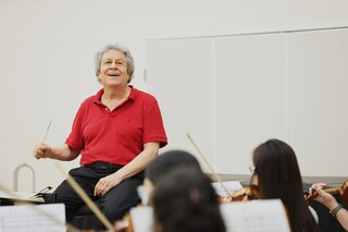 卡拉揚國際指揮大賽首獎得主斯卡尼 客席北市交