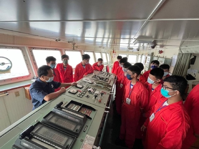 培育未來航海王  教部充實海事設備推廣船上見習 | 華視新聞
