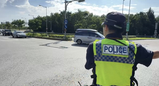 中秋連假首日  蘇花路廊清晨湧南下車潮上午趨緩 | 華視新聞