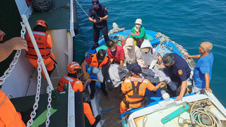 澎湖長者疑心肌梗塞  海巡警民合作後送病患就醫