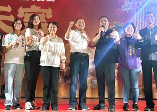 梧棲浩天宮起馬宴 郭台銘侯友宜先後出席未同台