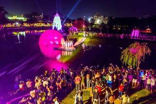 嘉市光織影舞展吸睛  視颱風影響調整展出時間