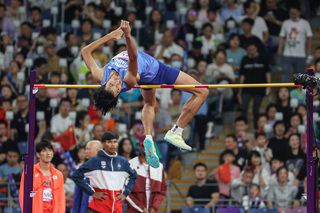 亞運跳高初體驗  傅兆玄趁機觀摩頂尖好手