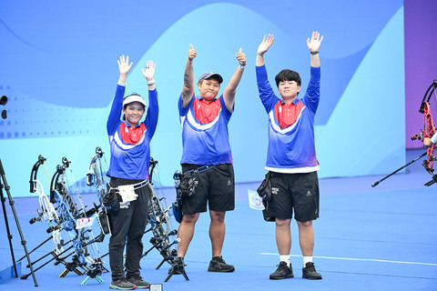 亞運複合弓女團摘銀 教練滿意成績讚黃逸柔給力