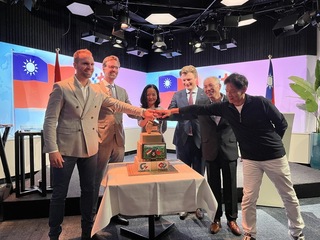 荷蘭駐處慶雙十 首度在國會大樓舉辦國慶酒會