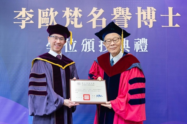 李歐梵獲頒清華名譽博士  表彰中國現代文學研究 | 華視新聞