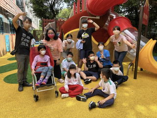 國小高年級生找校內廢棄空地 打造無障礙遊戲場