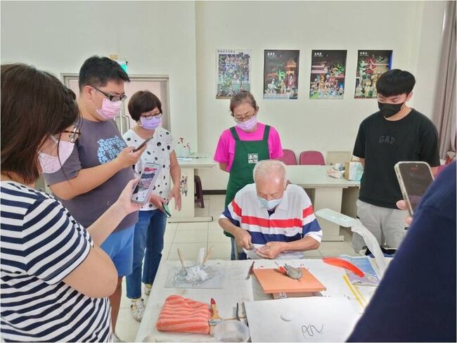 台南市「剪黏」保存者呂興貴去世 享壽76歲 | 華視新聞