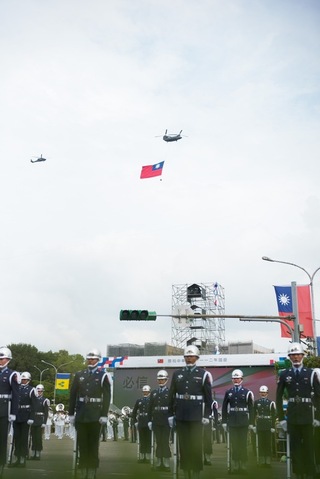 翡翠騎士國慶預演亮相  演出灌籃高手、櫻桃小丸子