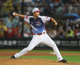 中職桃猿、龍隊賽事  因雨保留至15日再戰