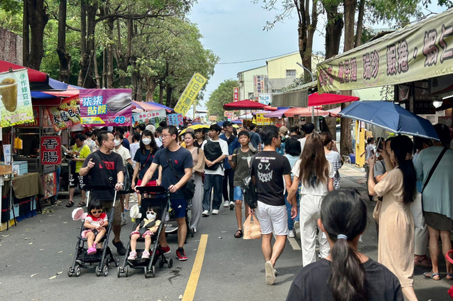 台南國慶連假活動多 旅遊人次累計破50萬 | 華視新聞
