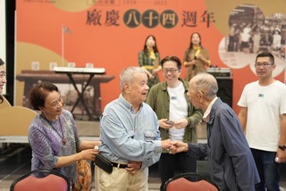 松菸84週年  逾200名員工回娘家共享「萬歲宴」