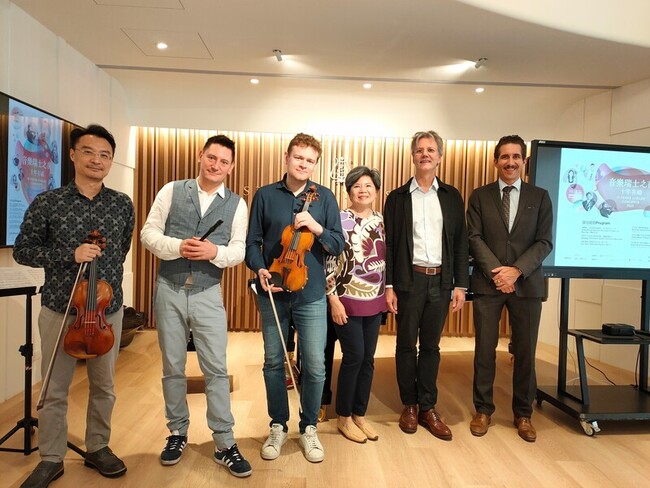 台瑞音樂家合作  跨海共譜「小禧年組曲」 | 華視新聞