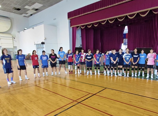挑戰全運會5連霸 高市女子手球小港國中集訓 | 華視新聞