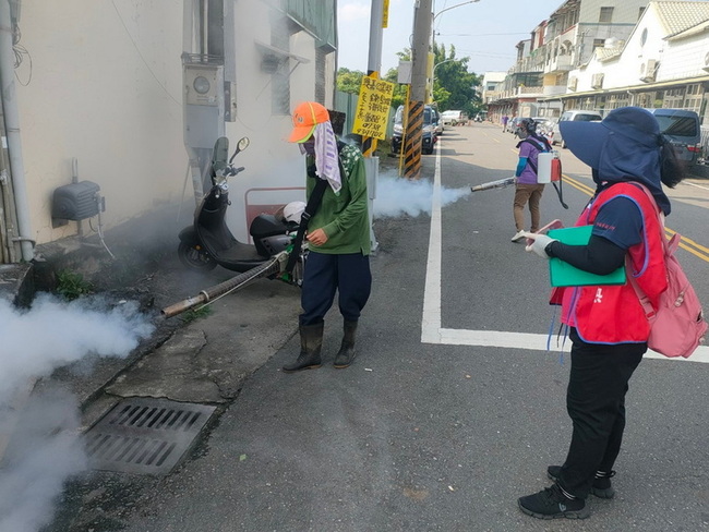 嘉縣登革熱確診達百例  民宅查獲孳生源即開罰 | 華視新聞