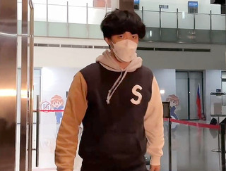 涉上網賭自家球隊輸贏 SBL球員吳季穎25萬交保