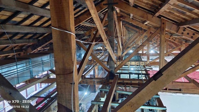 阿里山賓館歷史館整修  百年檜木屋頂桁架曝光 | 華視新聞