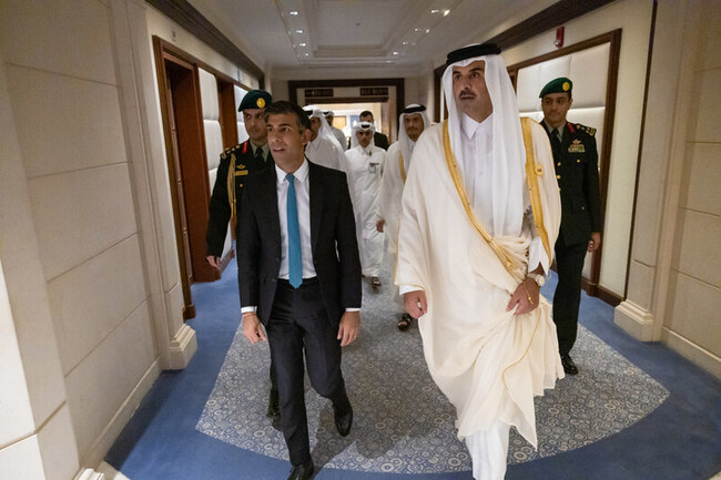英相與卡達國王於沙烏地會晤 觸及人道救援急迫性 | 華視新聞