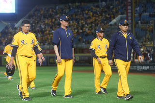 中信兄弟無緣季後賽  彭政閔：我會負起全責