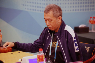 大學副教授嚴礽麒化身圍棋國手  亞帕運男團摘銅