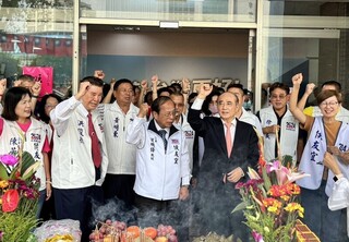 藍白合政黨協商  王金平盼互相尊重理性探討