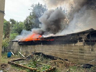北市文山區公園內土地公廟火警  火勢滅無人受傷