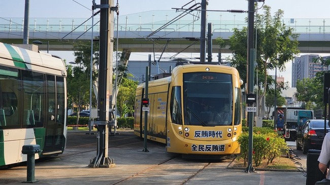 雄檢攜手高捷打造主題列車 反賄宣導輕軌啟航 | 華視新聞