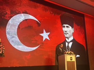 土台交流頻密  駐台代表：土航擬增客運至每週10班