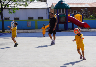 德經處率17德商與彰化師生交流  實踐企業社會責任