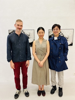 台灣藝術家許家玲巴塞隆納個展 呈現家庭照護回憶