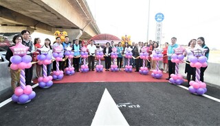 彰濱工業區鹿安橋接西濱通車 南下省12分鐘路程