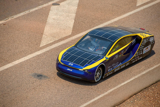 高科大阿波羅車隊赴澳洲 獲太陽能車挑戰賽3獎項 | 華視新聞