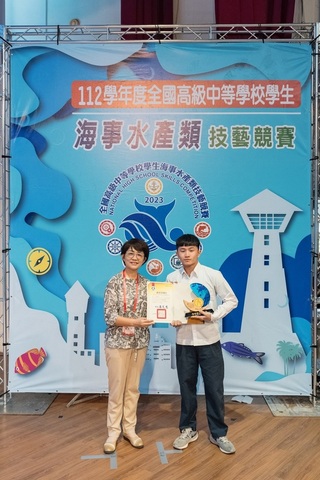 輪機是船的醫生 澎湖海事陳凱庭奪技藝競賽金手獎