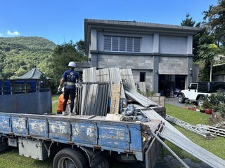 廖先翔家族汐止住處認定違建  廖父自行僱工拆除
