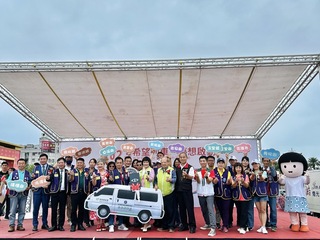 花蓮家扶連43年辦抗貧園遊會募款 吸引4千人參加