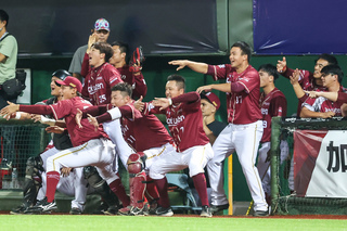 中職總冠軍賽第2戰 桃猿延長賽搶勝扳平戰況