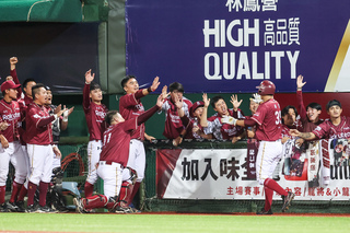 中職總冠軍賽第2戰 桃猿延長賽擊敗龍隊
