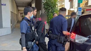 詐欺提款熱點鎖定 台中2車手超商內就擒被收押