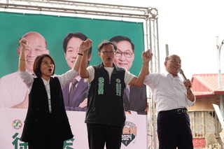 蘇貞昌返故鄉屏東站台 連跑3場全力輔選屏南徐富癸