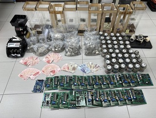 娃娃機改裝骰子台換現金涉賭博 永和警移送2人