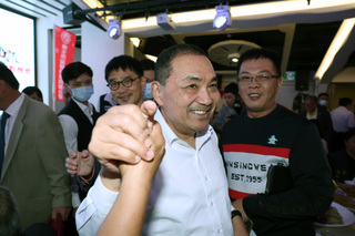 侯友宜拋6大寵物政見 盼政府鬆綁法規衝600億商機