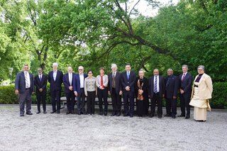 李鴻鈞率團出席國際監察組織年會 關注新興科技影響