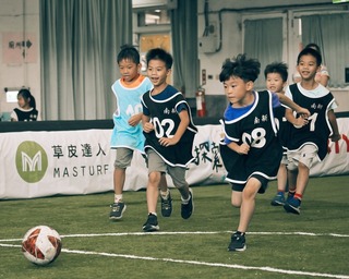 國小迷你足球總決賽  87隊齊聚佛光山11日開踢