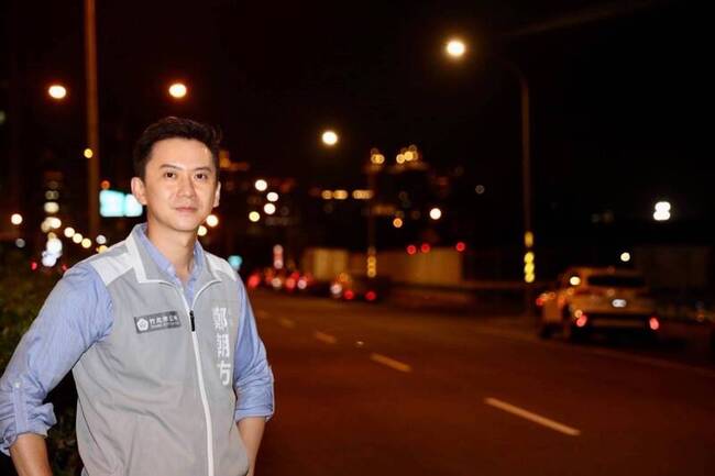 竹北市莊敬北路新設LED燈 提升人車夜間活動安全 | 華視新聞