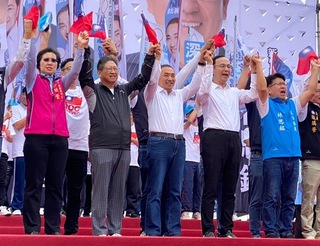 談藍白合  侯友宜喊話柯文哲：放棄個人立場