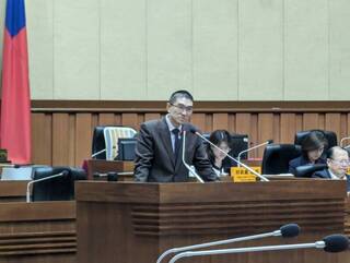 議員指市府主管異動達227人次 謝國樑：滾動調整