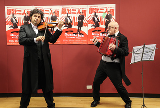 義大利爆肚二人組 韋瓦第四季變搖滾幽默演出