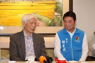 獲客家終身貢獻獎 張秋臺：持續繪畫傳承客家