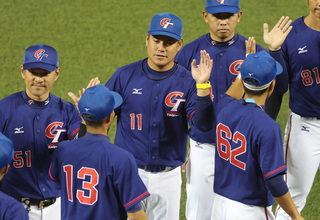 林瀚30度扛國家隊轉身成教練  穿11號多份責任