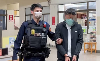 詐團冒名曹興誠推薦投資 金融業退休婦遭詐400萬